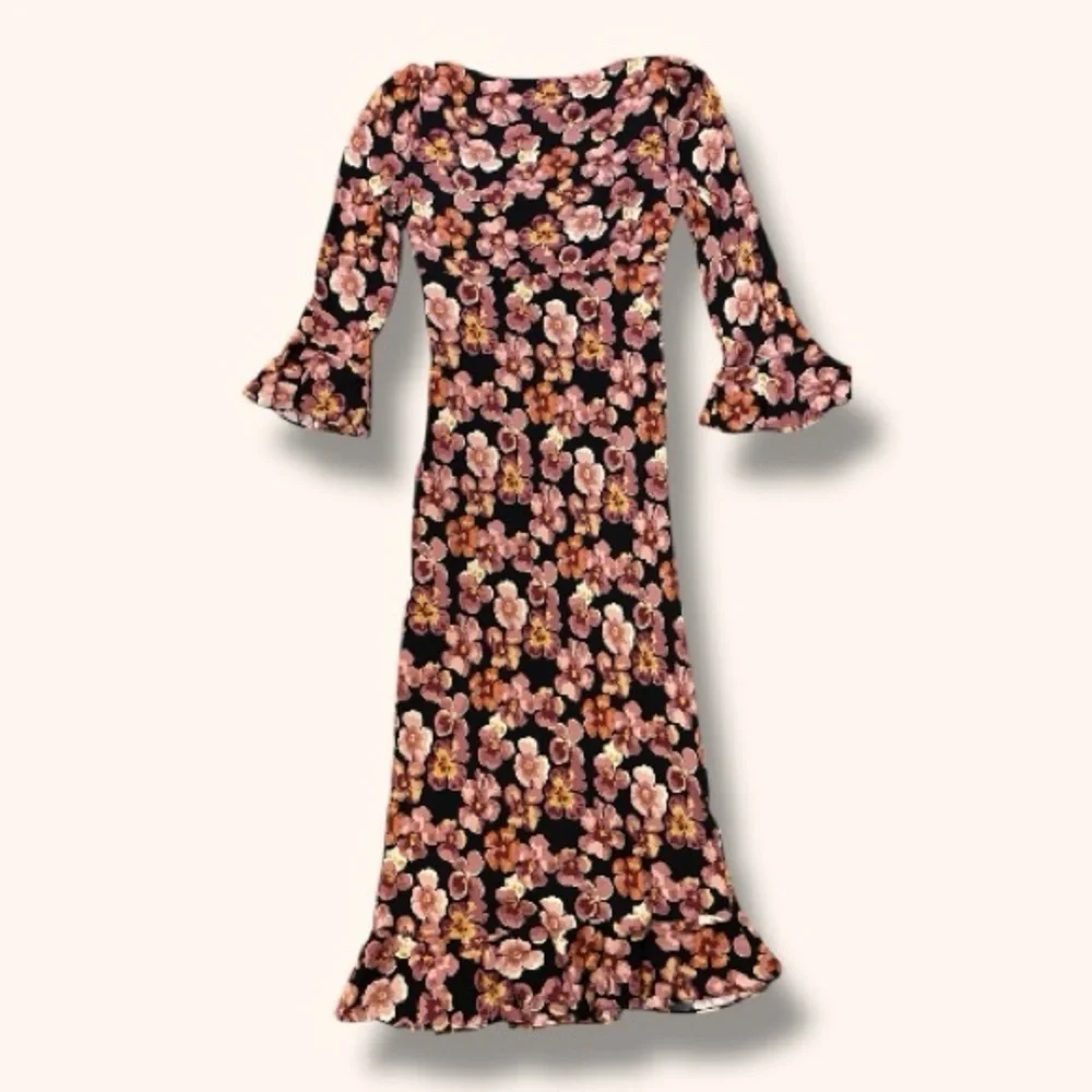 NWT Reformation Kiley Floral Print Half Sleeve Bodycon Midi Dress Size 4 Pansy - Picture 6 of 11